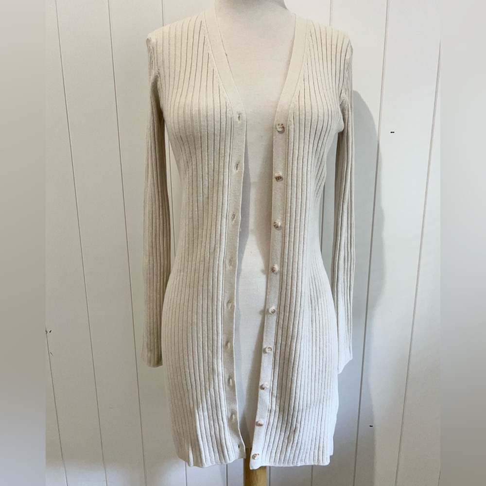 One Grey Day NWOT Cardigan Sweater Ribbed Button Front size S Ivory